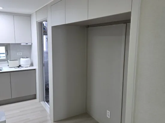 냉장고장도어리폼 아파트도어 전주 서신동 40평 아파트 냉장고 주변 현장 시공 후 집잘알김프로